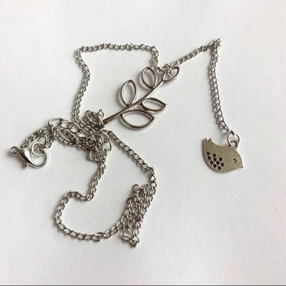 New Lovely Silver Chain Branch Tree Leaves Bird Pendant Fashion Dainty Necklace - Picture 5 of 6